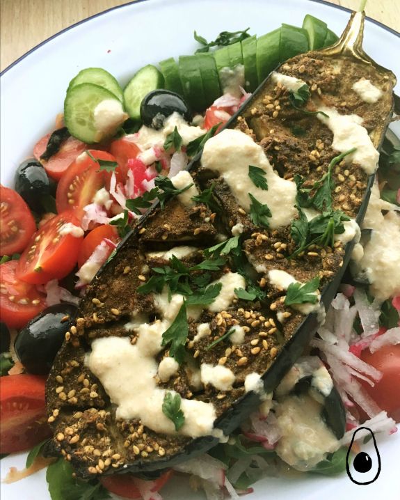 roasted-aubergine-salad-tahini-close-shot