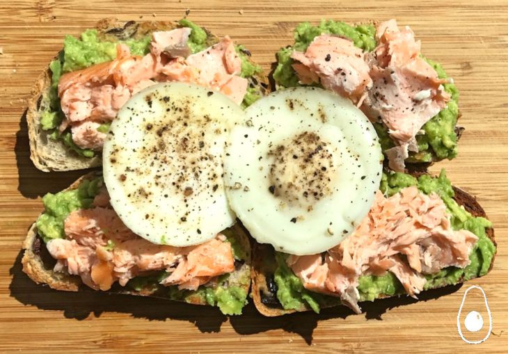 salmon-avocado-smash-egg