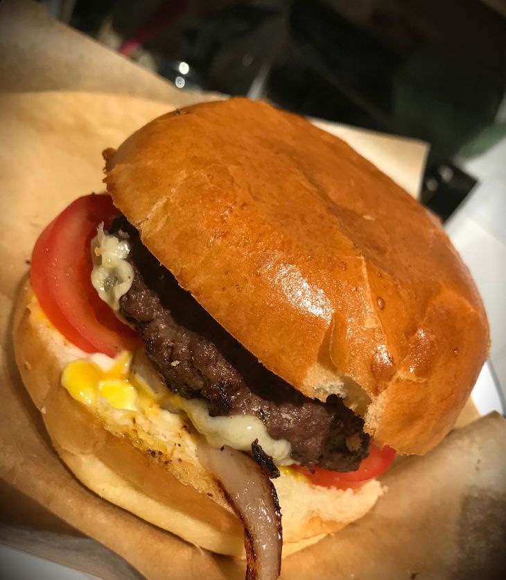 mandis-homemade-burgers